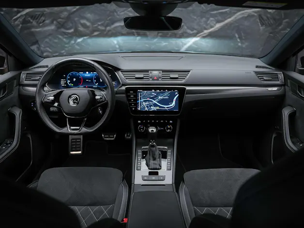 SKODA Superb Limousine 2.0 TSI SportLine 4x4 DSG *Standheizung*CANTON Soundsystem*Lenkradheizung*