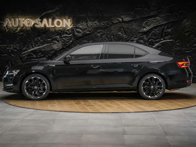 SKODA Superb Limousine 2.0 TSI SportLine 4x4 DSG *Standheizung*CANTON Soundsystem*Lenkradheizung*