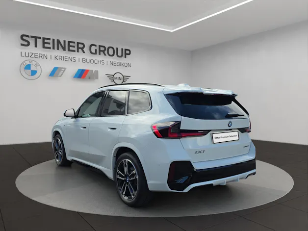 BMW iX1 xDrive 30 M Sport Pro