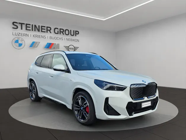 BMW iX1 xDrive 30 M Sport Pro