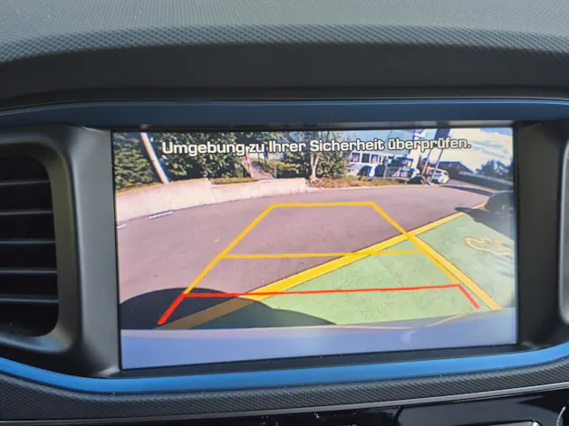 HYUNDAI Ioniq 1.6 GDi HEV Launch Plus
