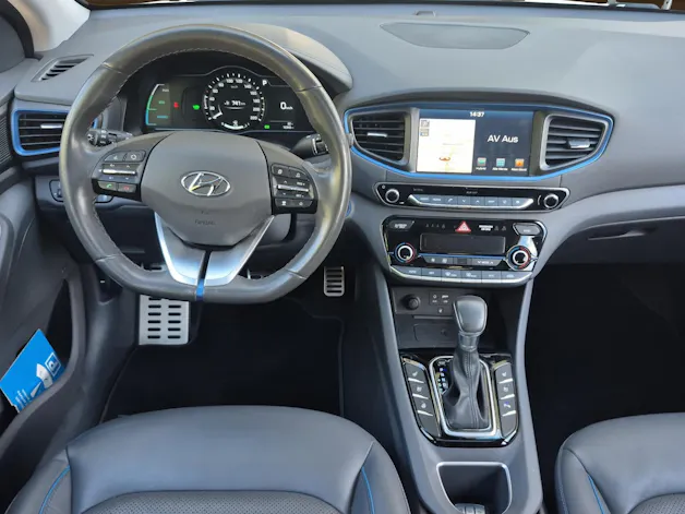HYUNDAI Ioniq 1.6 GDi HEV Launch Plus