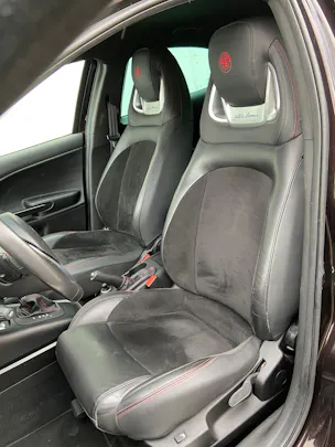 ALFA ROMEO Giulietta 1750 TBi Veloce TCT