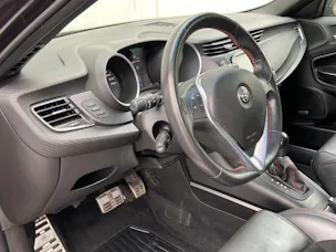 ALFA ROMEO Giulietta 1750 TBi Veloce TCT