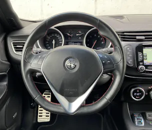 ALFA ROMEO Giulietta 1750 TBi Veloce TCT