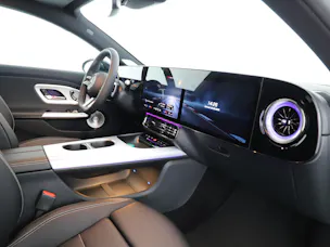 MERCEDES-BENZ CLA 350 4MATIC EQ