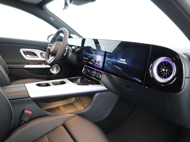 MERCEDES-BENZ CLA 350 4MATIC EQ