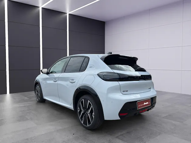 PEUGEOT 208 1.2 MHEV GT Exclusive