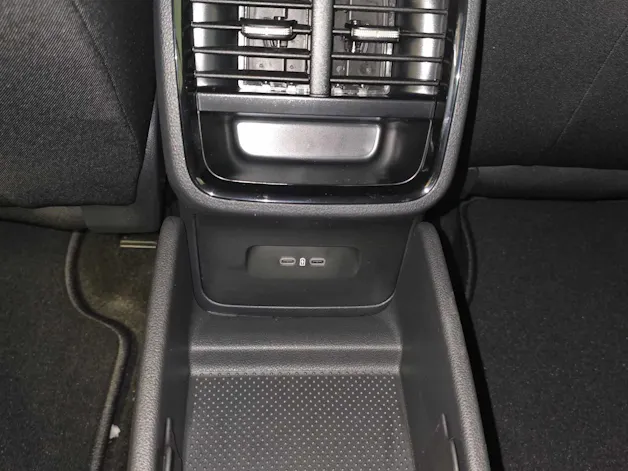 SKODA Octavia Combi 2.0 TDI DSG Selection