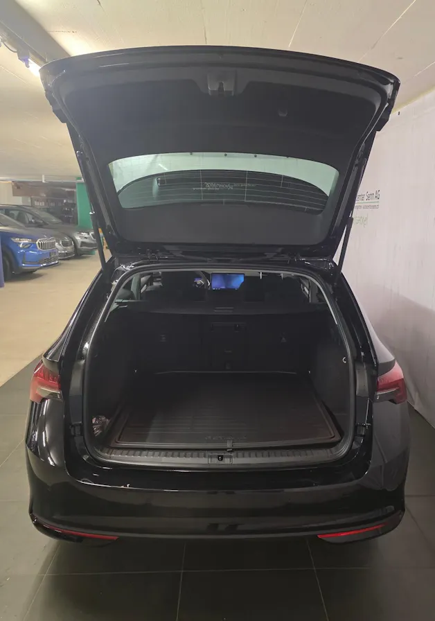 SKODA Octavia Combi 2.0 TDI DSG Selection