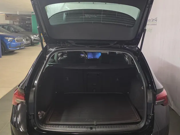 SKODA Octavia Combi 2.0 TDI DSG Selection