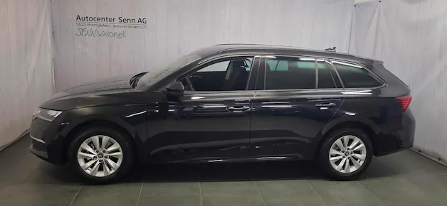 SKODA Octavia Combi 2.0 TDI DSG Selection