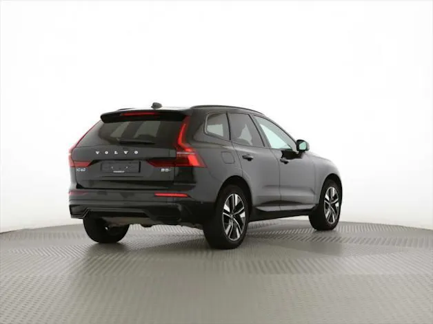 VOLVO XC60 2.0 B5 MH Plus Dark AWD