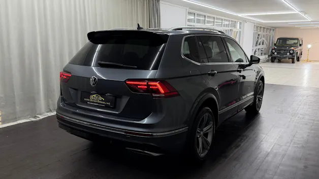 VW Tiguan Allspace 2.0TSI R-Line Highline 4Motion DSG