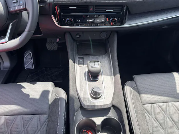 NISSAN Qashqai 1.3 DIG-T MHEV Tekna+ 4x4 Xtronic-Automat