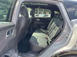 NISSAN Qashqai 1.3 DIG-T MHEV Tekna+ 4x4 Xtronic-Automat
