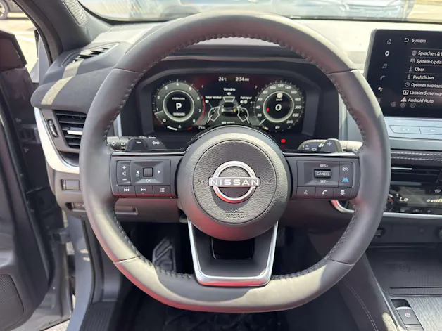 NISSAN Qashqai 1.3 DIG-T MHEV Tekna+ 4x4 Xtronic-Automat