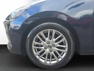 MAZDA 2 G 90 Revolution