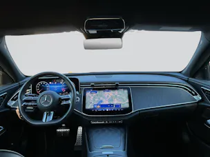 MERCEDES-BENZ E 200 AMG Line 9G-Tronic Night