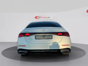 MERCEDES-BENZ E 200 AMG Line 9G-Tronic Night