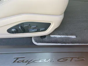 PORSCHE Taycan GTS Sport Turismo