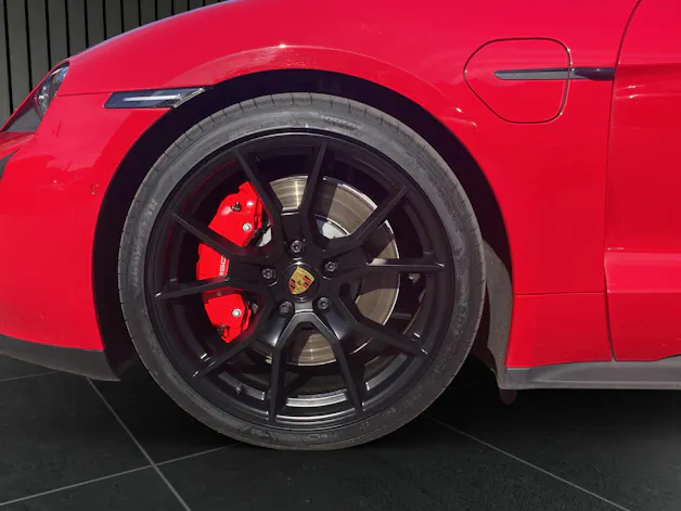 PORSCHE Taycan GTS Sport Turismo