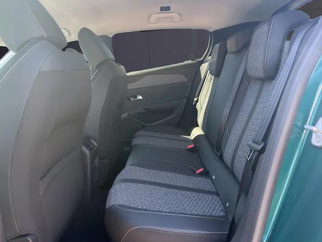 PEUGEOT 308 1.2 MHEV Allure