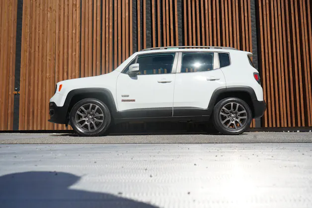 JEEP RENEGADE 1.4 TURBO 75th ANNIVERSARY AWD l 170 PS