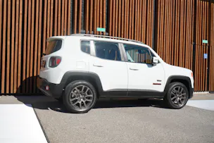 JEEP RENEGADE 1.4 TURBO 75th ANNIVERSARY AWD l 170 PS