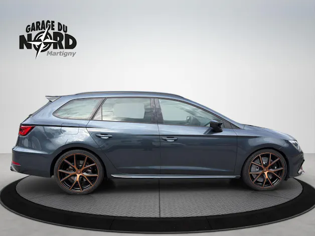 SEAT Leon ST 2.0 TSI Cupra R 300 4 Drive DSG