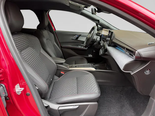 RENAULT Clio 1.8 E-Tech Techno
