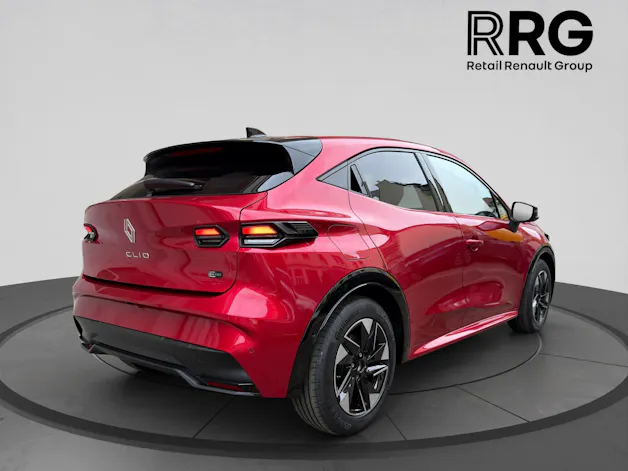 RENAULT Clio 1.8 E-Tech Techno