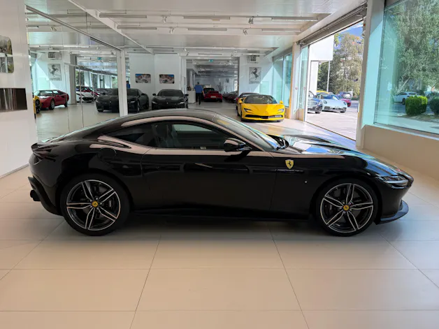 FERRARI Roma 3.9 V8 T