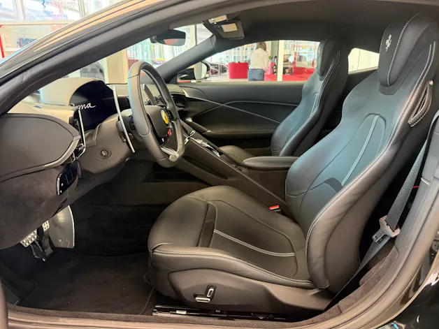 FERRARI Roma 3.9 V8 T