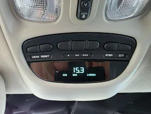 DODGE RAM 1500 Laramie Quad Cab