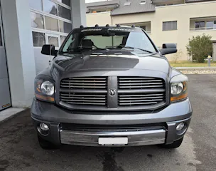 DODGE RAM 1500 Laramie Quad Cab