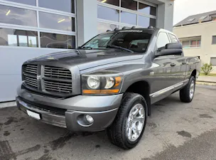 DODGE RAM 1500 Laramie Quad Cab