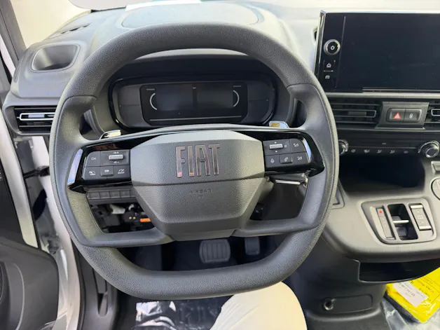 FIAT E-Doblo L2 50kWh 800kg