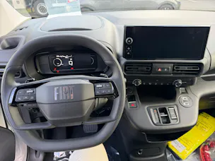FIAT E-Doblo L2 50kWh 800kg