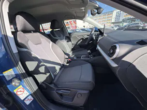 AUDI Q2 35 TFSi S-Line S-Tronic Automat