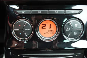 CITROEN C3 1.6i 16V Exclusive Automatic " * Véhicule CH * Tempomat * 8 Roues * intérieur tissus *"