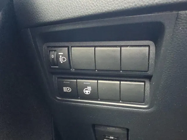 MAZDA 2 Hybrid Select