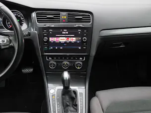VW Golf 1.5TSI EVO Edition45