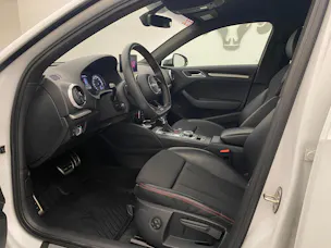 AUDI S3 2.0TFSI Quattro S-Tronic