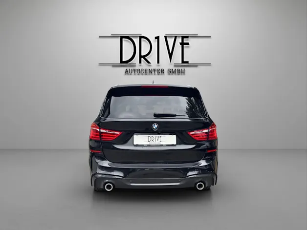 BMW 220i Gran Tourer Family Edition DKG *7 Platz*Alcantara*M-Paket*AHK uvm.*