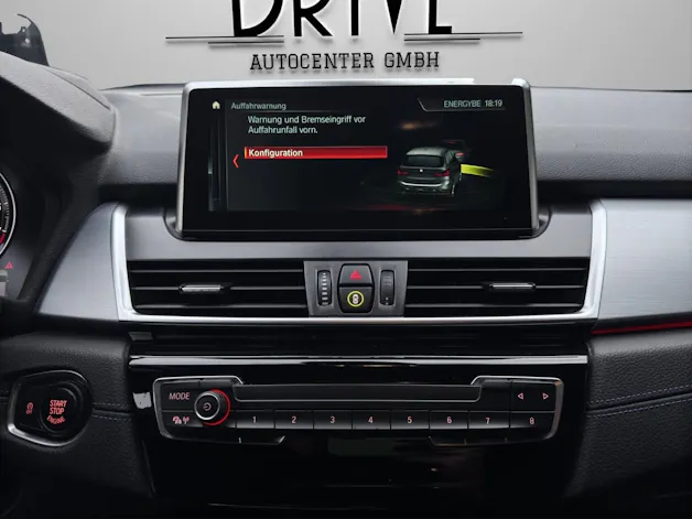 BMW 220i Gran Tourer Family Edition DKG *7 Platz*Alcantara*M-Paket*AHK uvm.*