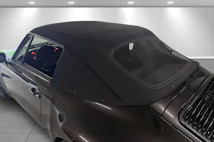 PORSCHE 911 Carrera 4 Cabrio