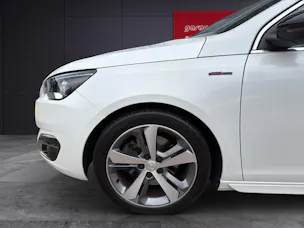 PEUGEOT 308 2.0 BlueHDI GT Line