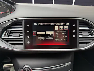 PEUGEOT 308 2.0 BlueHDI GT Line