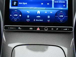 MERCEDES-BENZ C 300 d AMG Line *20" Felgen*Werksgarantie*DIGITAL LIGHT*360° Kamera*